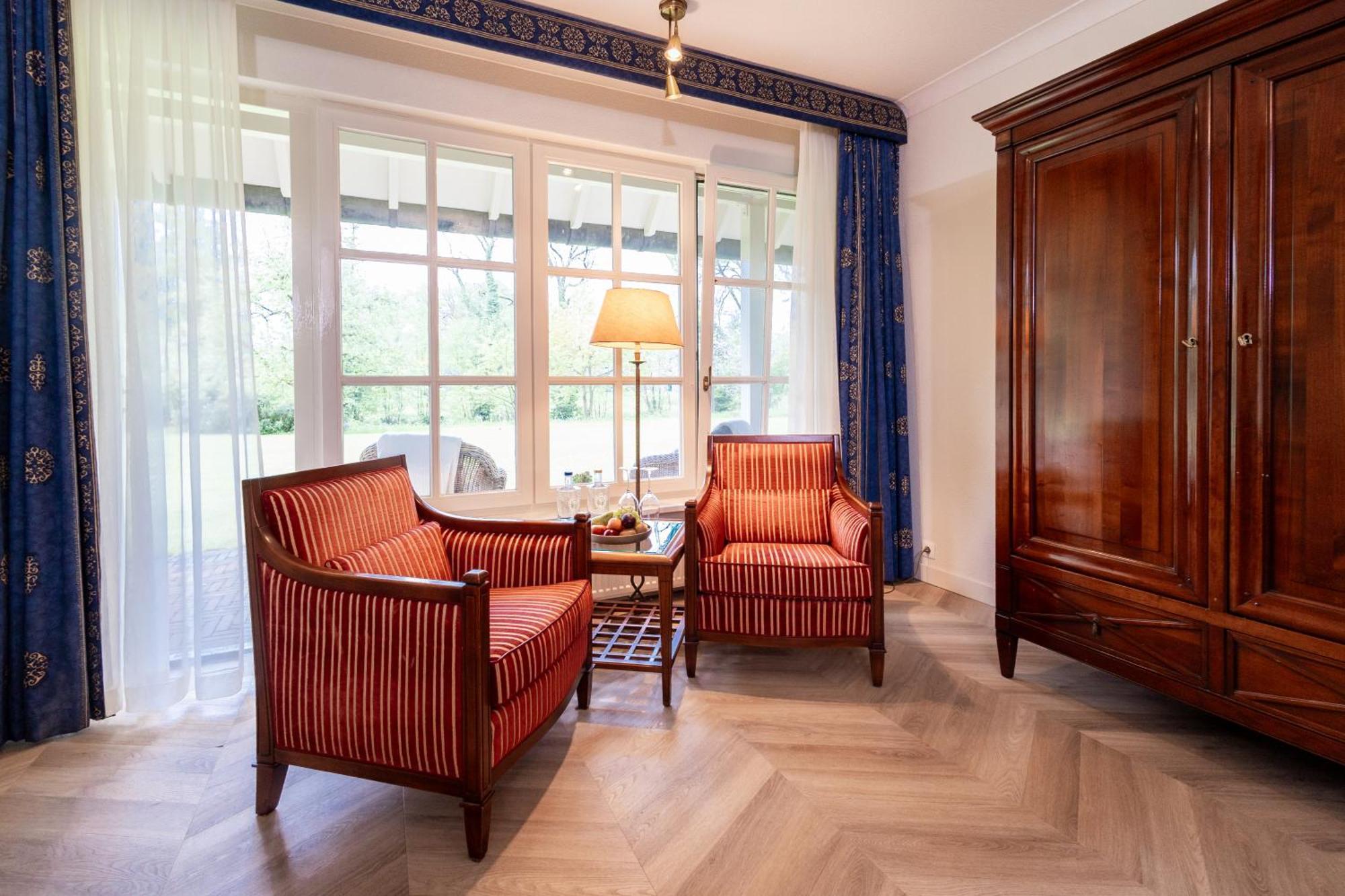 Landhuishotel De Bloemenbeek Де-Лютте Экстерьер фото
